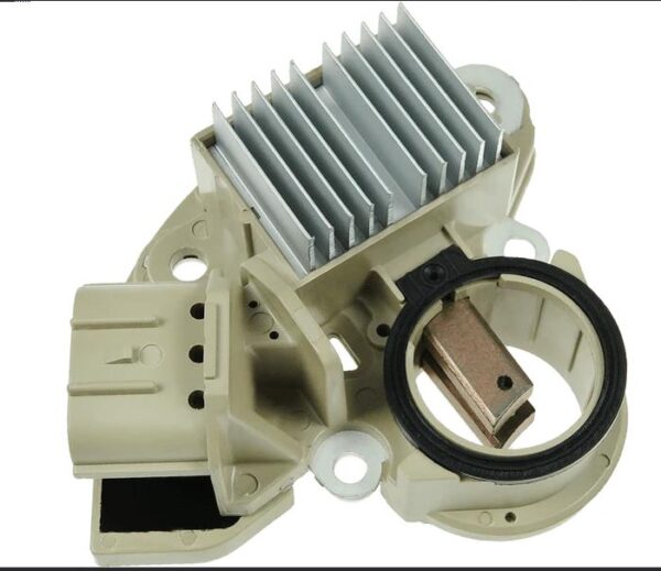 REGULATOR 12V NISSAN PATHFINDER/NAVARA 2.5L DCi 3-PIN (C-S-L)